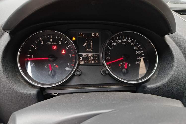 Used Nissan Qashqai 2011 2.0 XV Lea CVT 2WD
