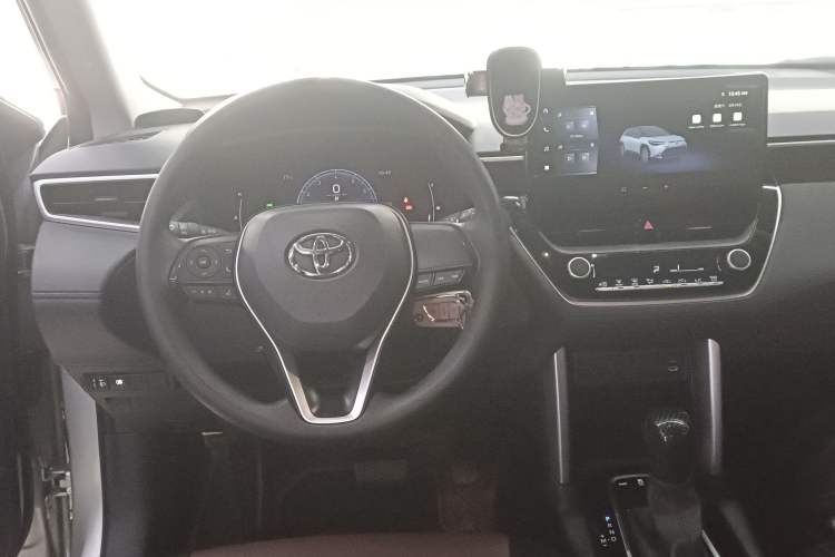 Used Toyota FRONTLANDER 2023 2.0L CVT Elite Edition
