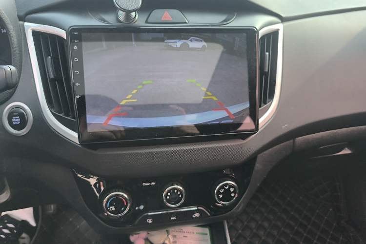 Used Hyundai ix25 2017 1.6L Automatic Smart Version
