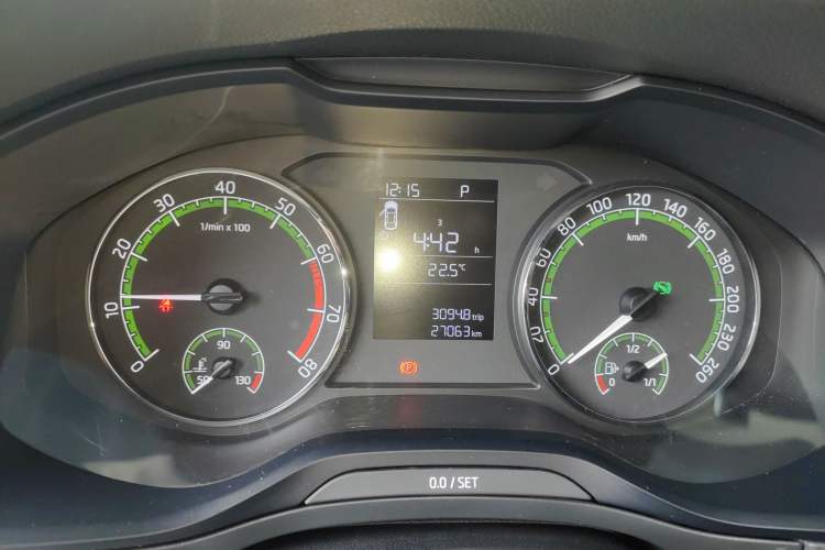 Used Skoda Karoq 2018 TSI230 Standard Edition Instrument Cluster