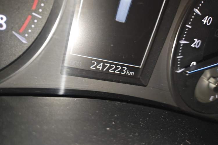 Used Toyota Alphard 2015 3.5L Luxury Edition Odometer Close Up