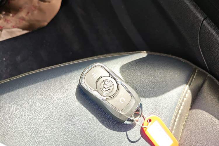 Used Buick Velite 6 2022 Connected & Shared PLUS Interior 1