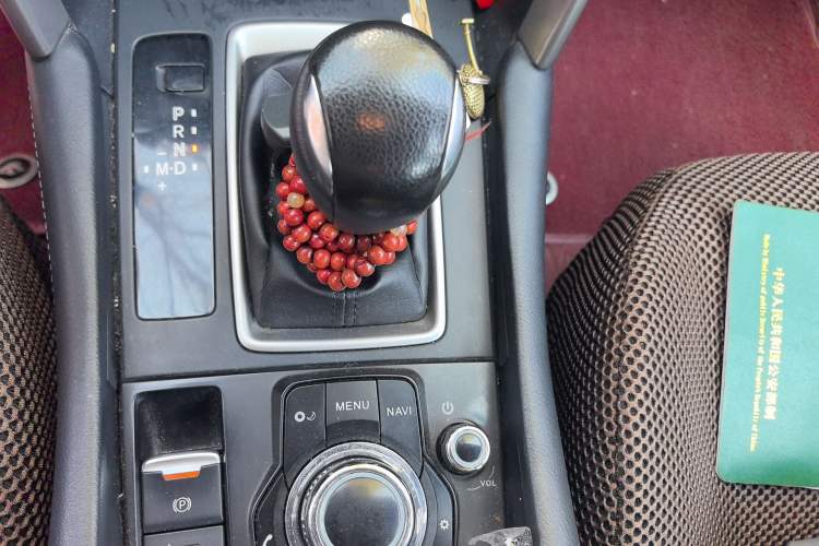 Used Mazda CX-4 2016 2.0L Automatic 2WD Blue Sky Dynamic Leather Edition Gear Lever