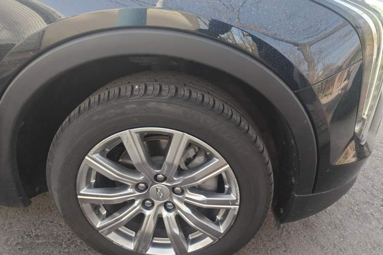 Used Cadillac XT4 2021 28T Two-Wheel Drive Luxury Version
