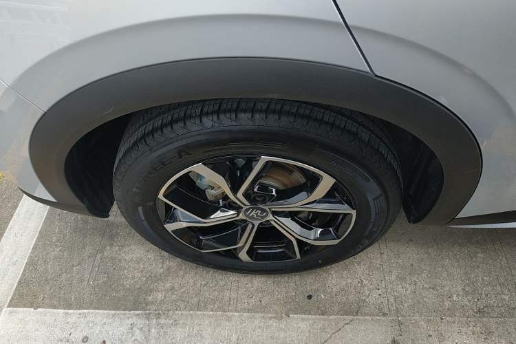 Used BYD Yuan PLUS 2023 Champion Edition 430KM Superior Model Right Rear Wheel Hub