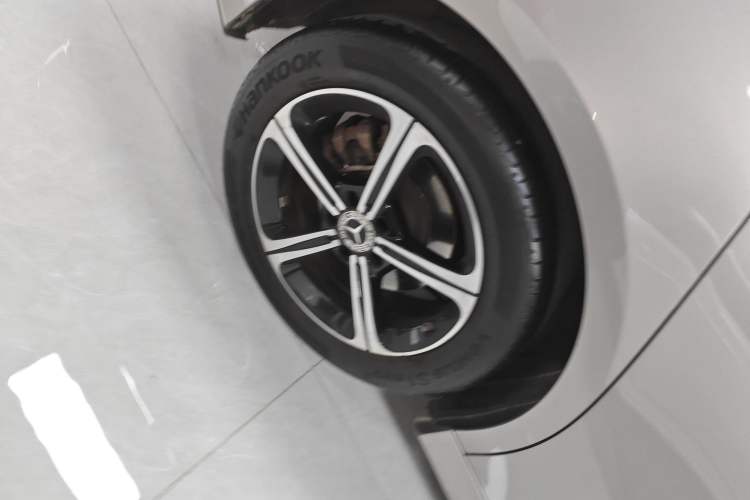 Used Mercedes-Benz A-Class 2022 Revised Version A 200 L Sport Sedan Fashionable Style