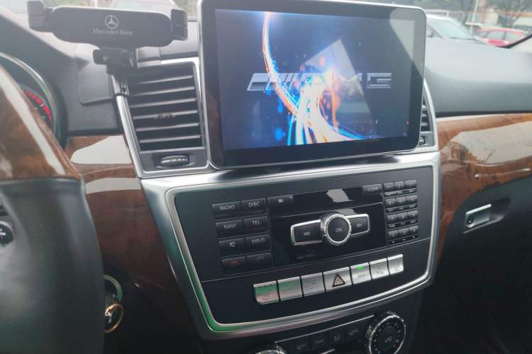 Used Mercedes-Benz M-Class 2014 ML 400 4MATIC Dynamic Model
