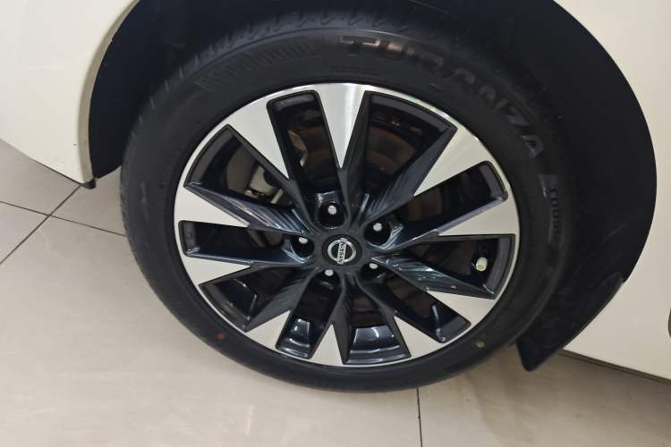 Used Nissan Lannia 2021 1.6L CVT Smart Connect Smart Cool Edition
