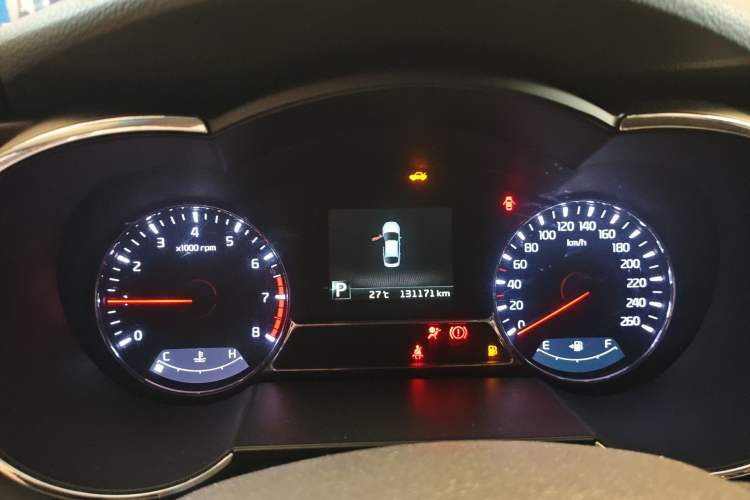 Used Kia K5 2014 2.0L Automatic LUXURY
