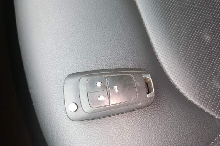 Used Chevrolet Monza 2022 Light Hybrid RS 330T Automatic Comfort Edition Interior 1