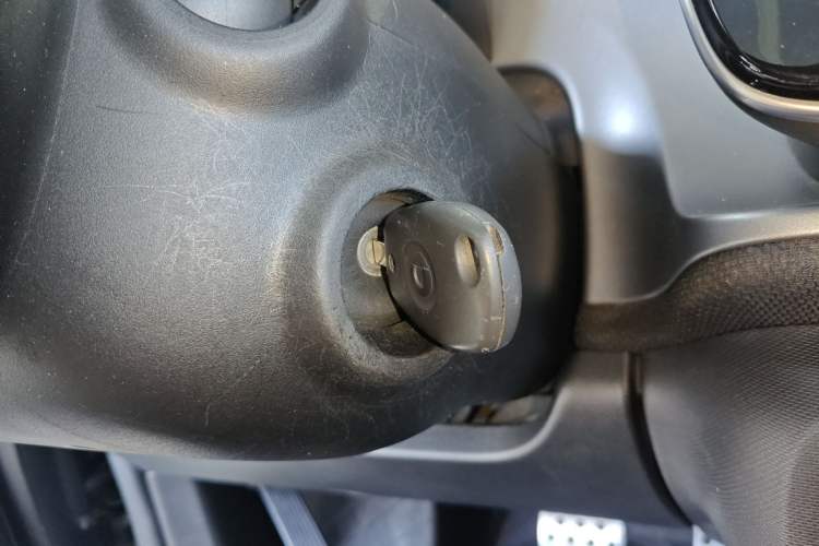 Used smart fortwo 2018 0.9T 66 kW Hardtop Sharp Edition China V