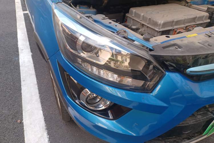 Used BAIC New Energy EX 2018 EX360 New Style Edition Right Front Headlight