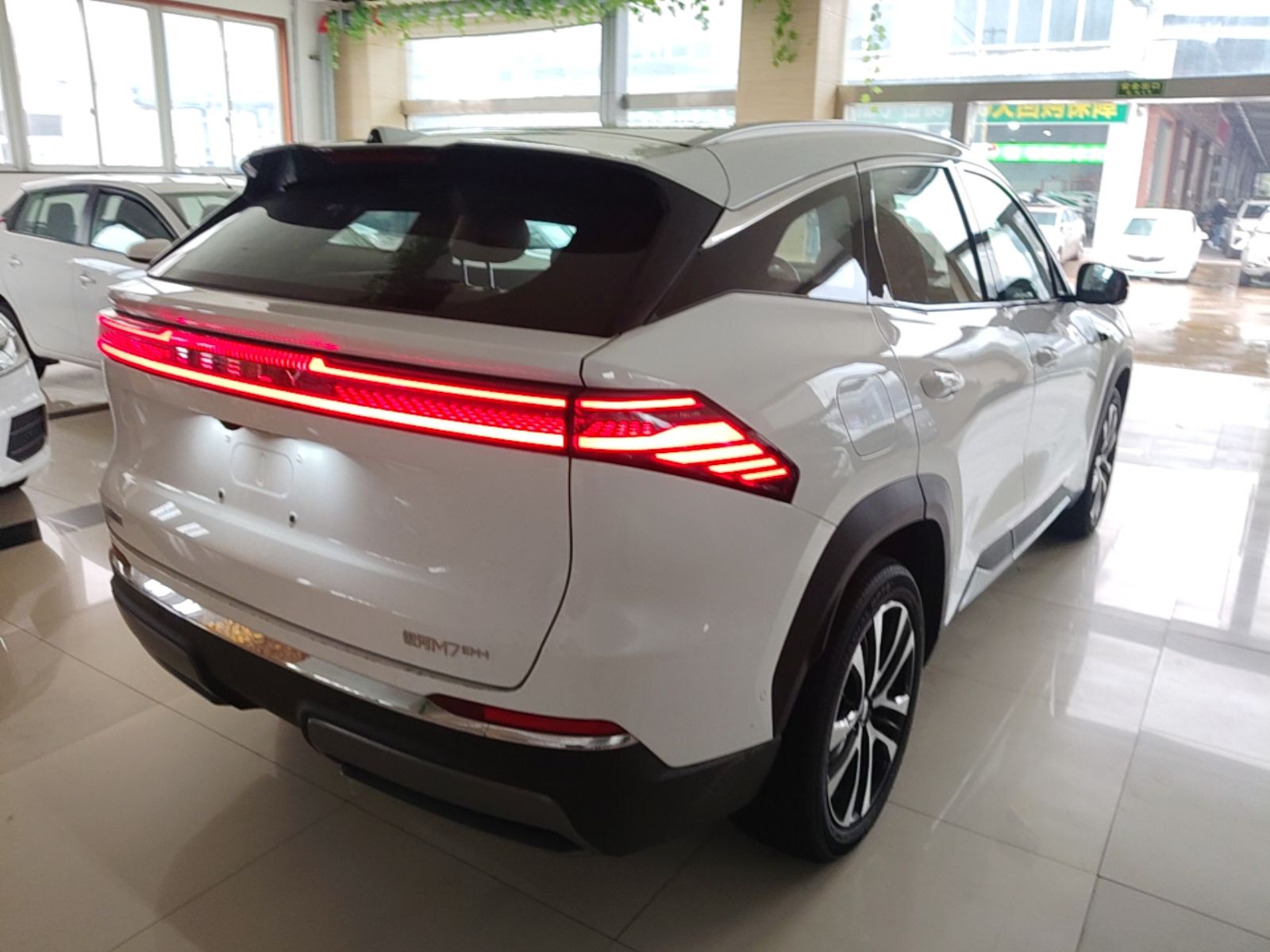 Geely Galaxy M7 2026 Model Yuanyoujia 225km Exploration+ Edition — снимка 6