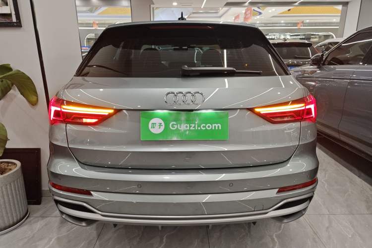 Used Audi Q3 2022 40 TFSI Fashion Dynamic Model