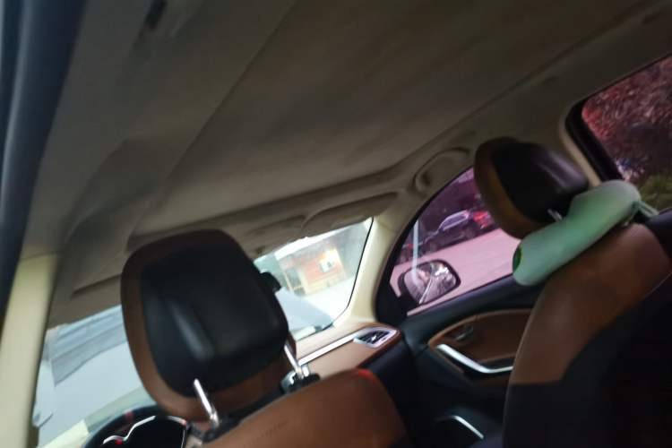 Used Soueast DX7 2017 1.5T Automatic Glory Edition