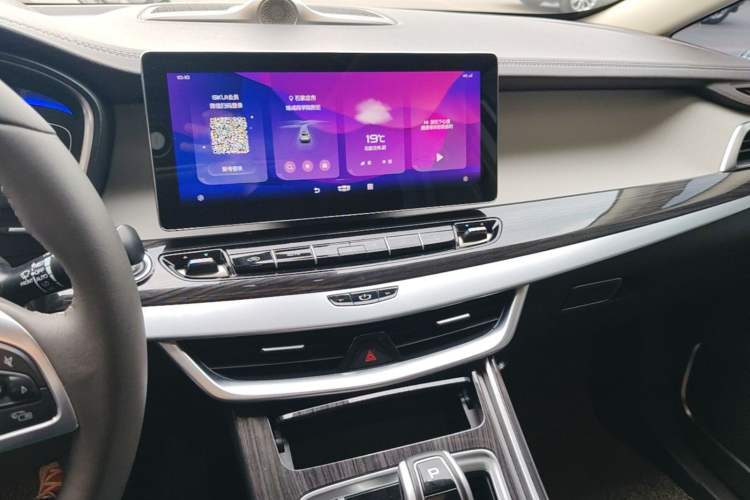 Used Geely Auto Jiajie 2021 Zhiqing 1.5TD DCT Luxury Model Audio And AC Panel