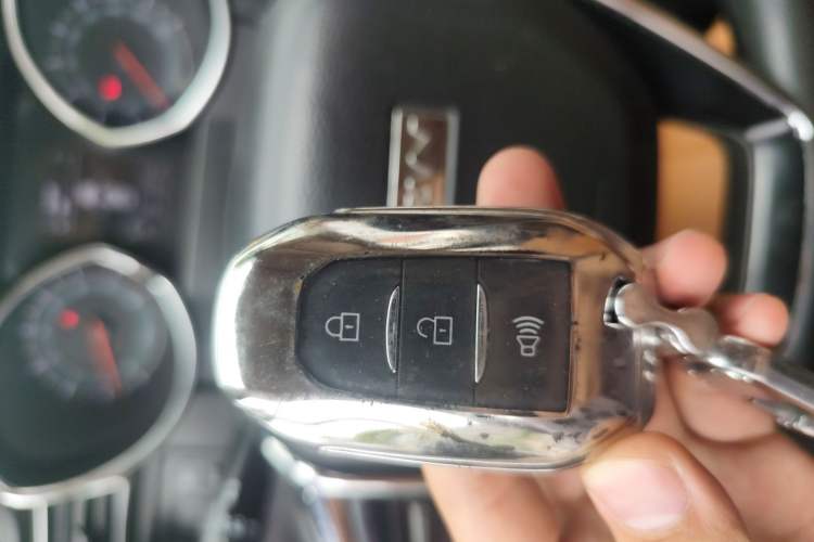 Used Lifan Auto Myway 2017 1.8L Automatic Luxury Model Vehicle Key