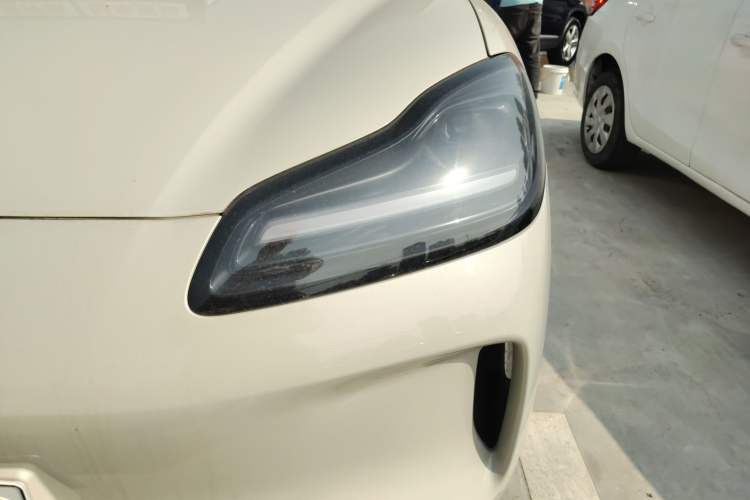 Used Wuling Bingo PLUS 2024 330 km Range Five-Seater Version