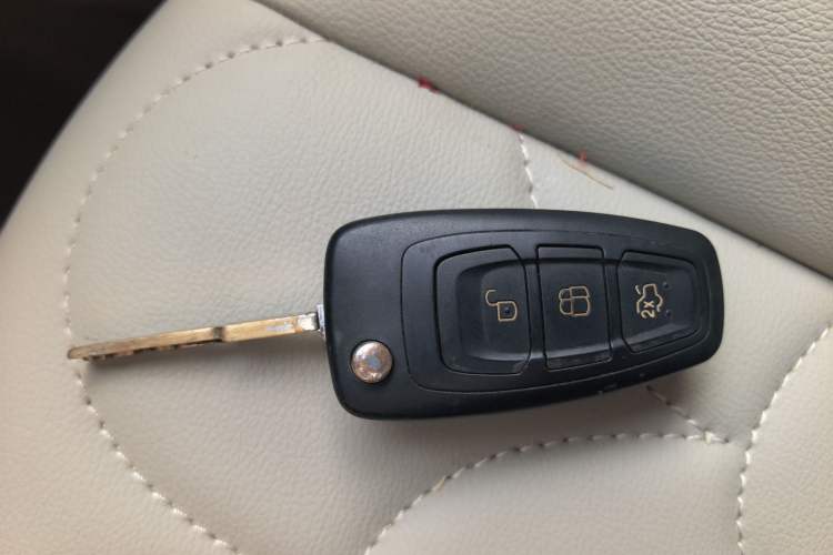 Used Ford Focus 2012 Sedan 1.6L Automatic Comfort Model Vehicle Key