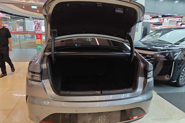 Used BYD Destroyer 05 2024 HONOR Edition DM-i 55KM Luxury Model