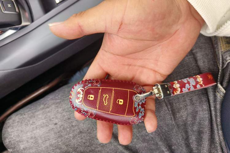 Used Peugeot 5008 2017 380THP 7-Seater Elite Edition Vehicle Key