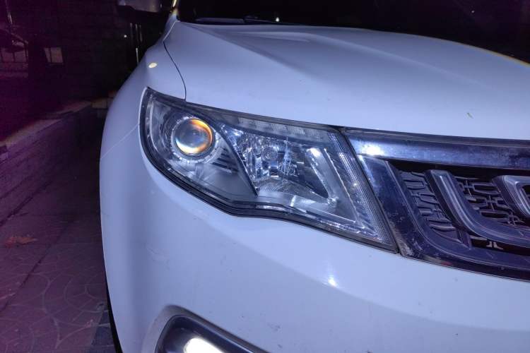 Used Geely Auto Emgrand X7 Sport 2016 2.0L Manual ZhiShang Version