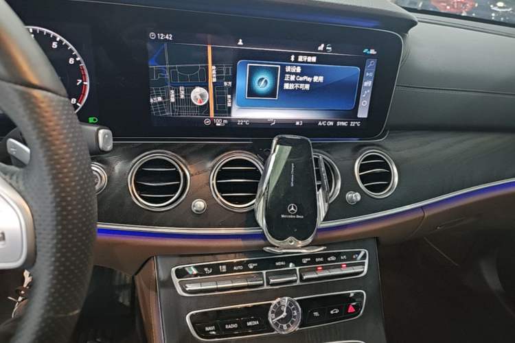 Used Mercedes-Benz E-Class 2019 E 200 L Sport Edition Audio And AC Panel