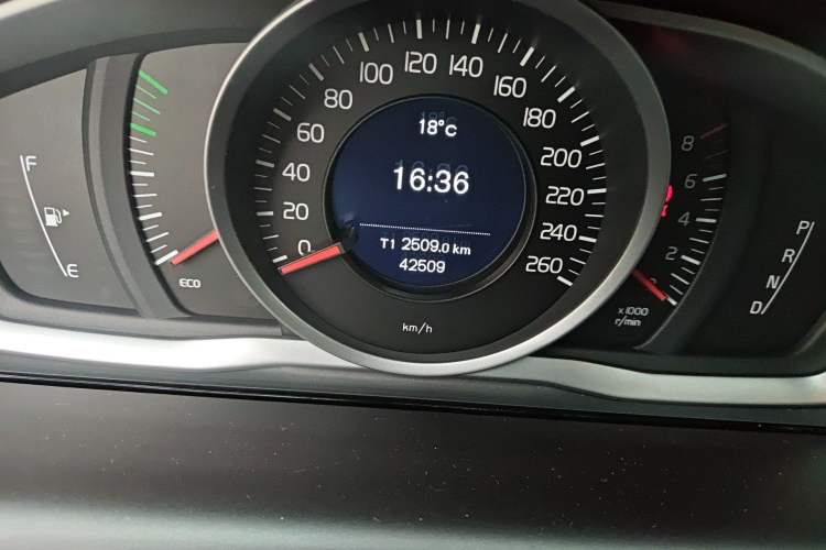 Used Volvo XC60 2017 T5 Smart Upgrade Edition
