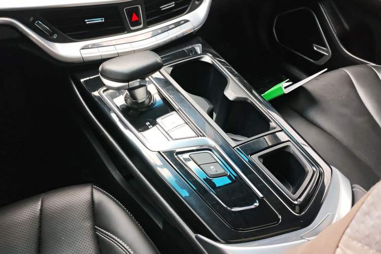 Used Geely Auto Emgrand GT 2021 1.8T Flagship Edition
