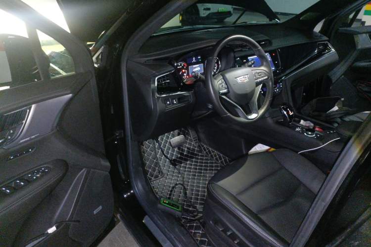 Used Cadillac XT6 2022 2.0T 7-Seater Four-Wheel Drive Luxury Version
