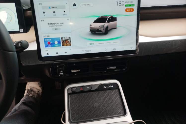 Used AION Y 2022 70 Tech Edition Lithium Iron Phosphate Audio And AC Panel