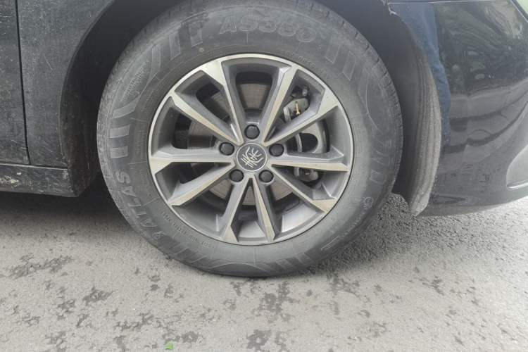 Used BYD Qin PLUS 2024 HONOR Edition DM-i 55KM Leading Model
