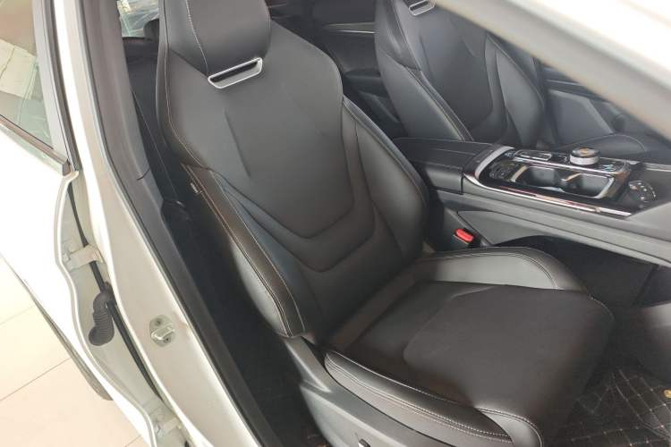 Used JAC QX PHEV 2023 120km Enjoyment Edition