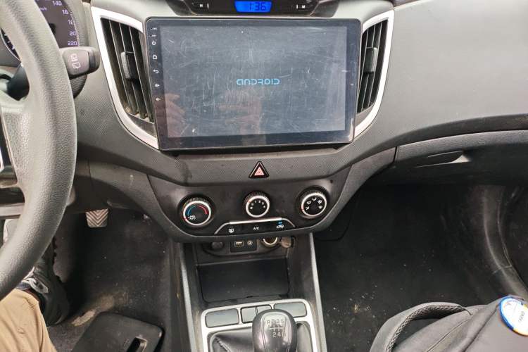 Used Hyundai ix25 2017 1.6L Manual Fashion Model