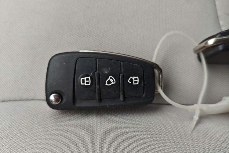 Used JAC Refine M3 2021 IKEA High-Power Edition 1.5T Luxury Model Vehicle Key