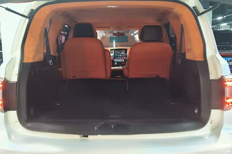 Used Nissan Patrol 2018 4.0L LinkedIn Edition