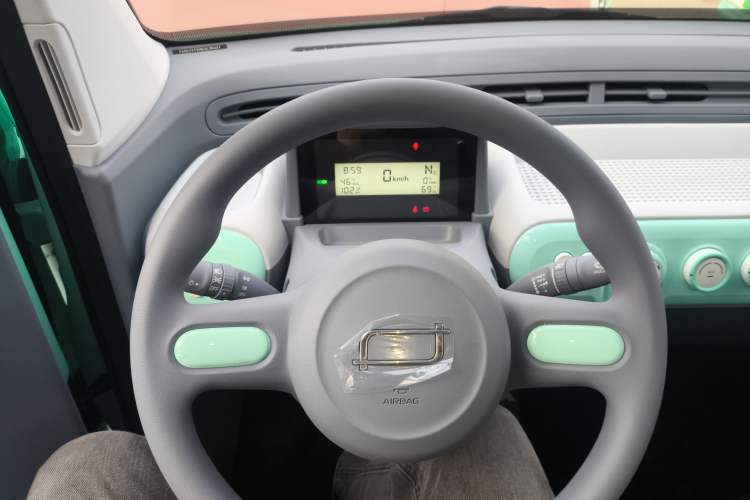 Used Bestune Pony 2025 222km Range Agile Horse Steering Wheel