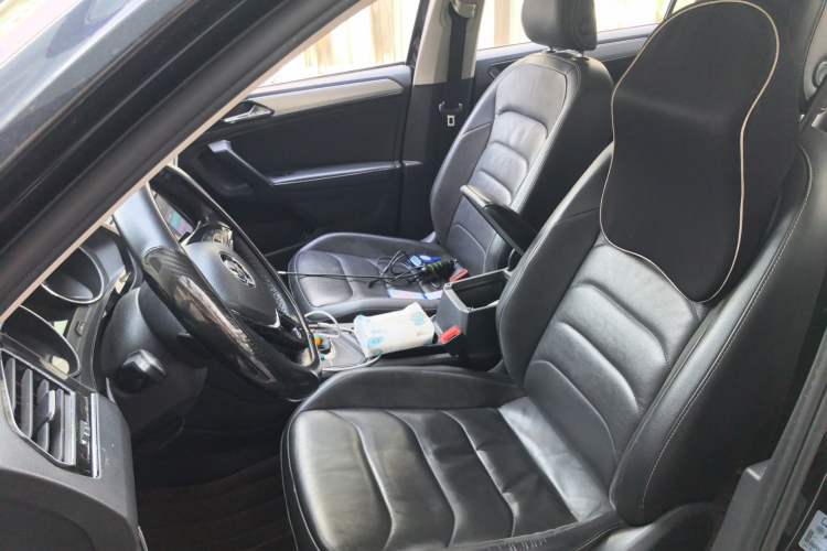 Used Volkswagen Tiguan L 2018 Facelift 330TSI Automatic Two-Wheel Drive Luxury Edition Left Front Seat