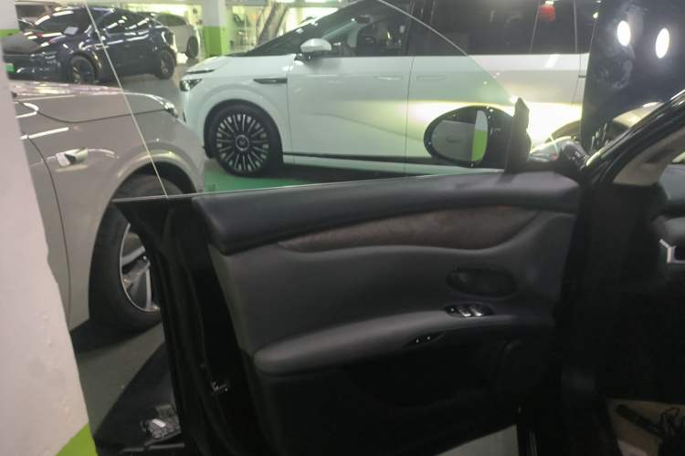 Used IM LS6 2025 Ultra-Powerful Lingxi Intelligent Enjoyment Edition
