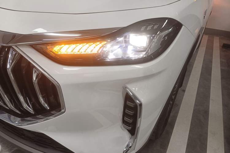 Used JETOUR X70 PLUS 2023 1.5T DCT Brave PLUS 5-Seater