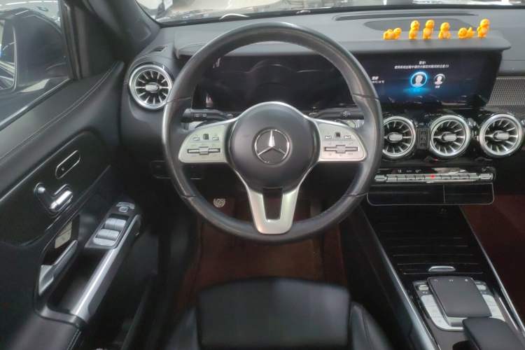 Used Mercedes-Benz GLB 2023 GLB 220 Fashion Model