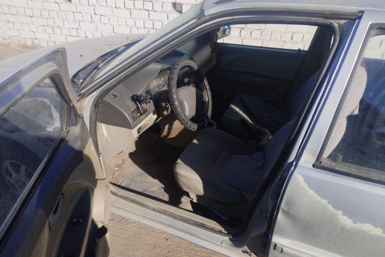 Used FAW Xiali 2011 A+ 1.0L Sedan (Air-Conditioning Not Included)
