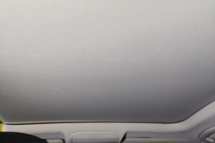 Used Volkswagen C-TREK 2017 1.6L Automatic Comfort Model Headliner