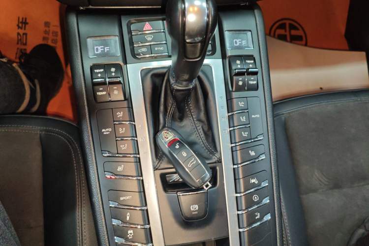 Used Porsche Macan 2018 Macan 2.0T