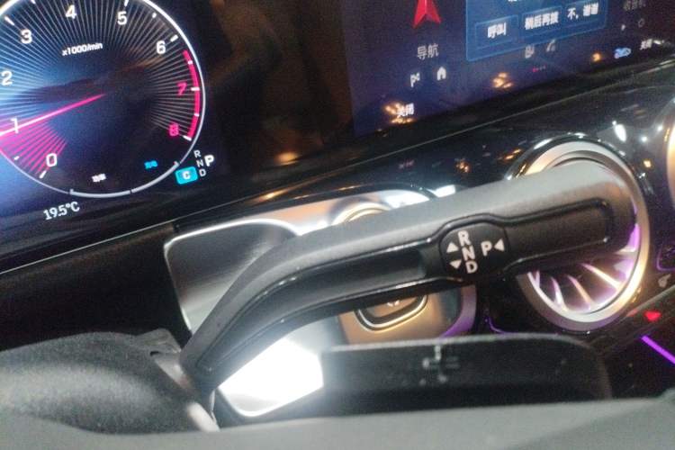 Used Mercedes-Benz GLB 2024 Refresh GLB 220 Fashion Edition