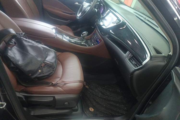 Used Buick Envision 2021 532T Two-Wheel-Drive Elite Version
