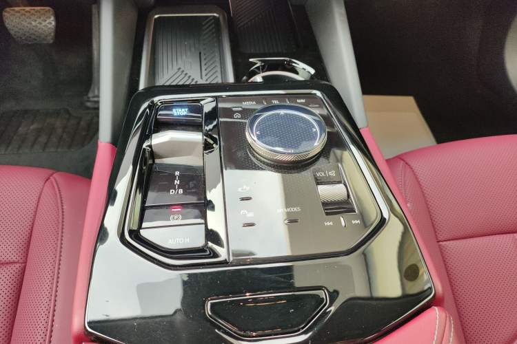 Used BMW i5 2024 eDrive 35L M Sport Package
