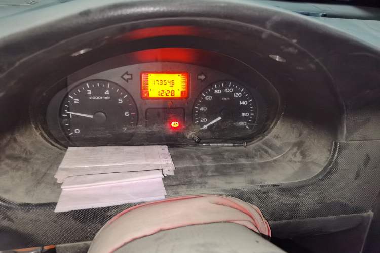 Used Wuling Rongguang 2011 1.2L Base Version