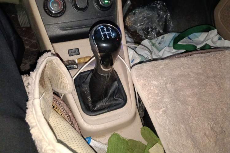 Used CHANGAN KUAYUE Xing V5 2021 1.5L Fortune-Attracting Edition Comfort Model JL473QH Gear Lever