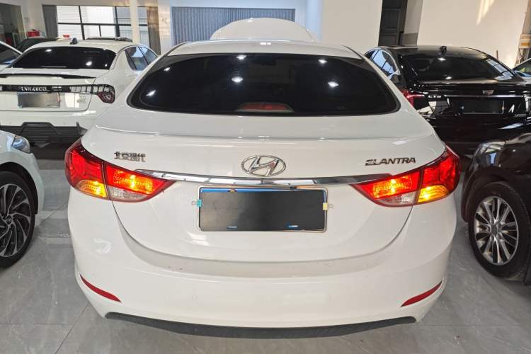 Used Hyundai Elantra (5th Generation / Langdong) 2015 1.6L Automatic Fashion Model Rear